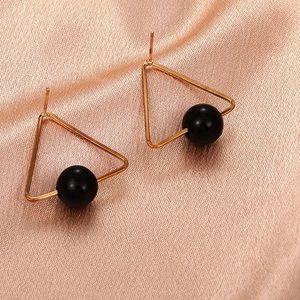 Ladies Fashion Earrings Metal Fashion Earrings Ladies Jewelry